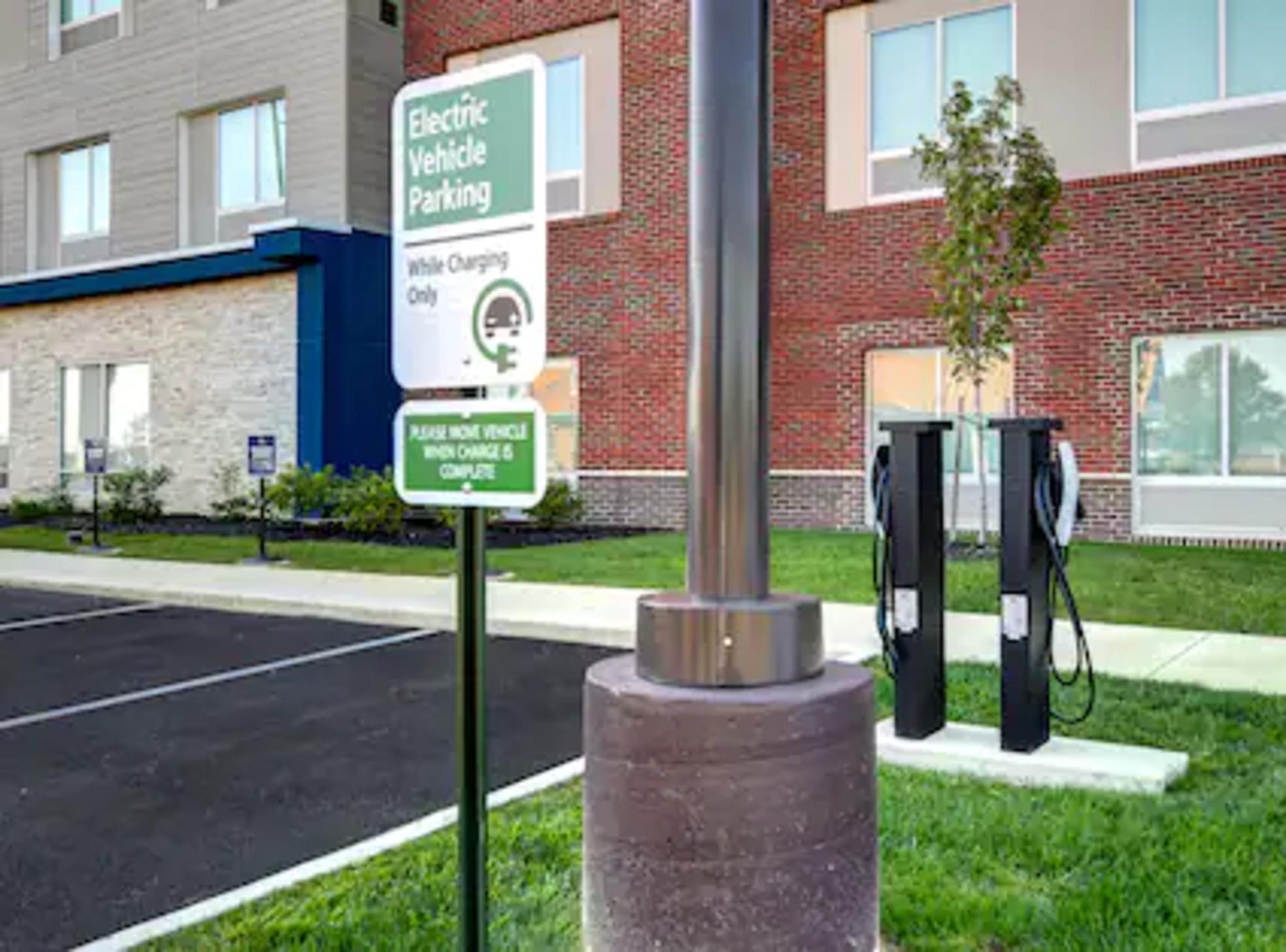 Hampton Inn & Suites Canal Winchester Columbus Экстерьер фото